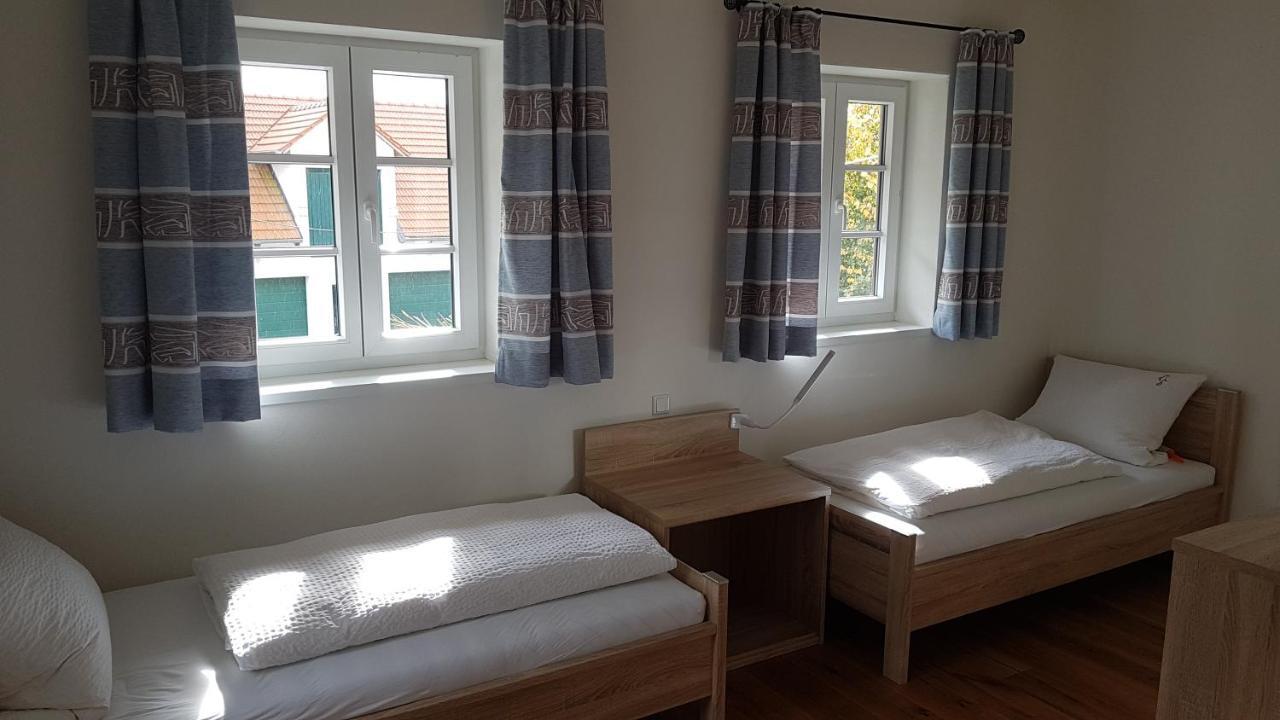 Monteurwohnungen Schmack Hausen  Ngoại thất bức ảnh